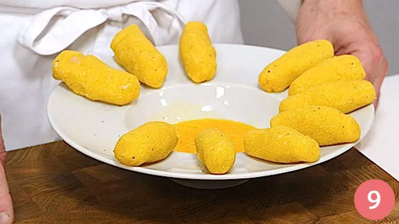 Procediamo alla stessa maniera con il resto delle patate.